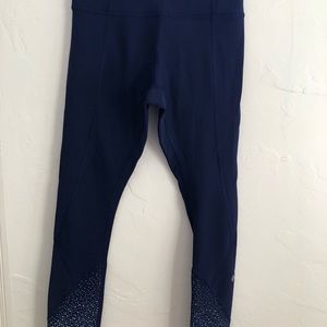 Lululemon blue pants with leg detail